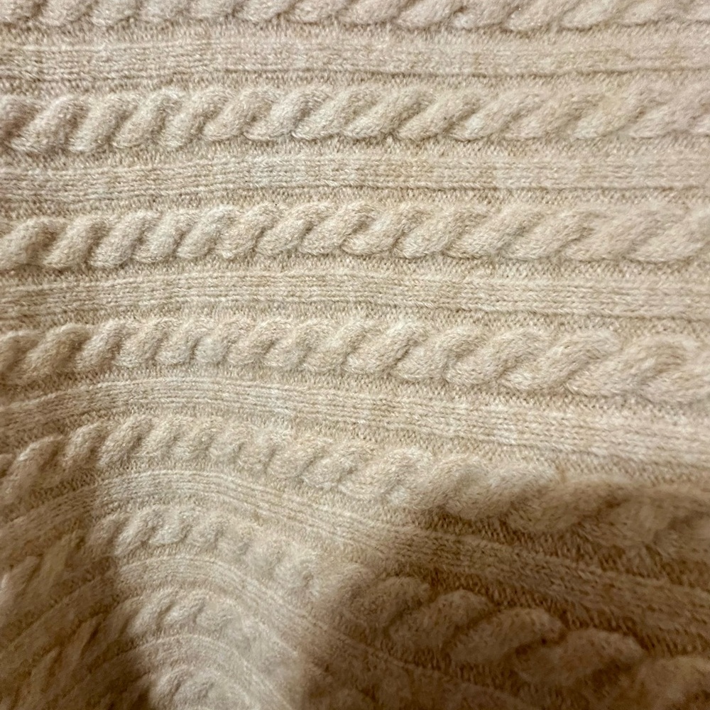 beachlunchlounge Cream Tan Cable Knit Poncho Sweater Large - Picture 2 of 4